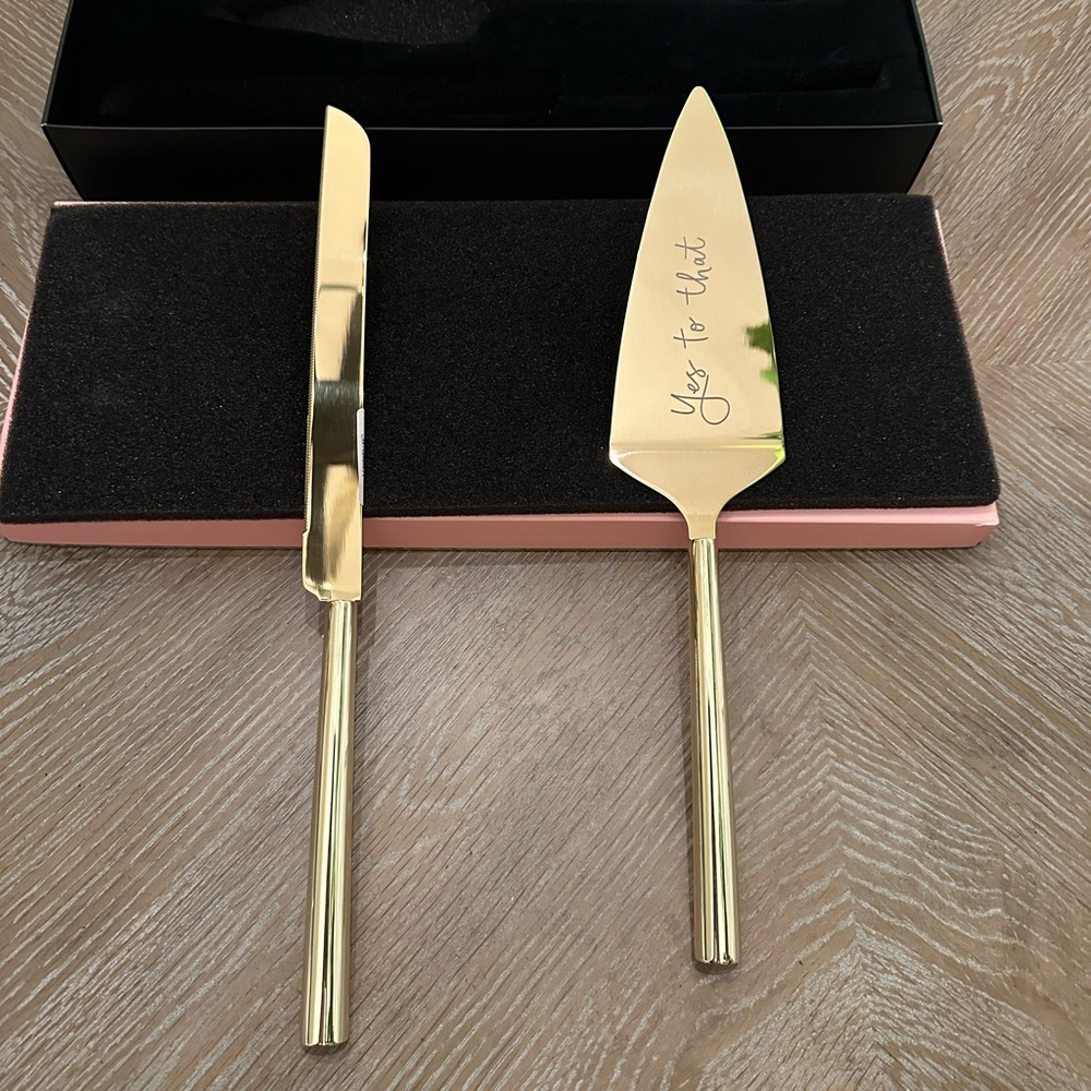 Kate spade gold “A Charmed Life” Cake Knife and Server. Wedding cake server.